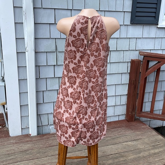 Candie's Size Med Crushed Velvet Type  Lined Dress- Patterned Roses - Picture 4 of 7